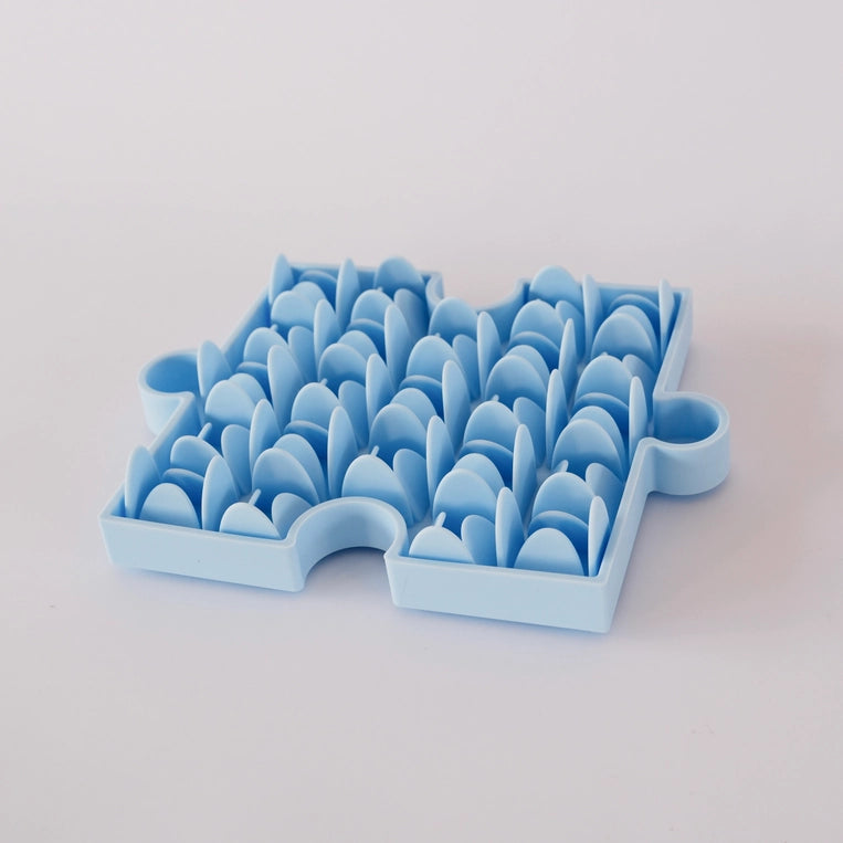 Tapis de léchage puzzle bleu